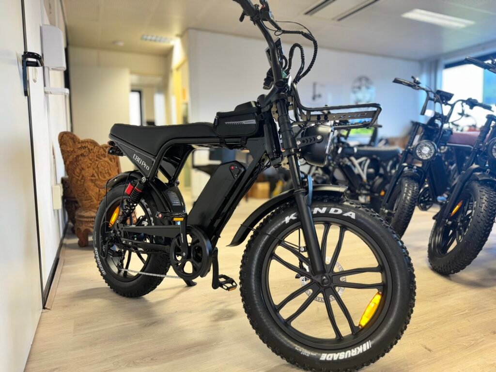 OUXI C80 PRO 2026 Edition E-bike, fatbike inclusief gratis alarm , Voorrekje, voetsteuntjes, tas en pomp